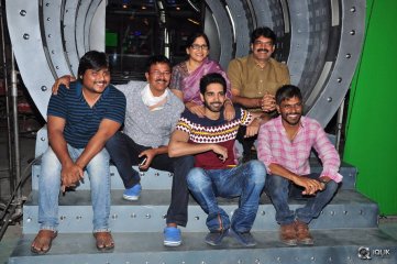 Aatadukundam Raa Movie Press Meet